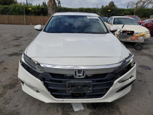 1HGCV1F41KA007441 - 2019 HONDA ACCORD EX WHITE photo 5