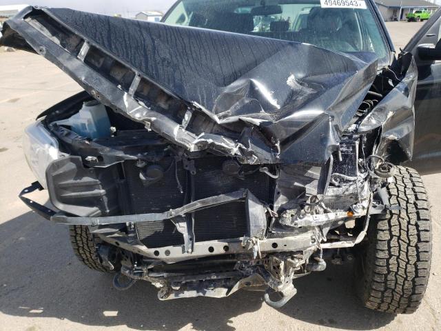 5TFUM5F18HX074174 - 2017 TOYOTA TUNDRA DOUBLE CAB SR/SR5 BLACK photo 11