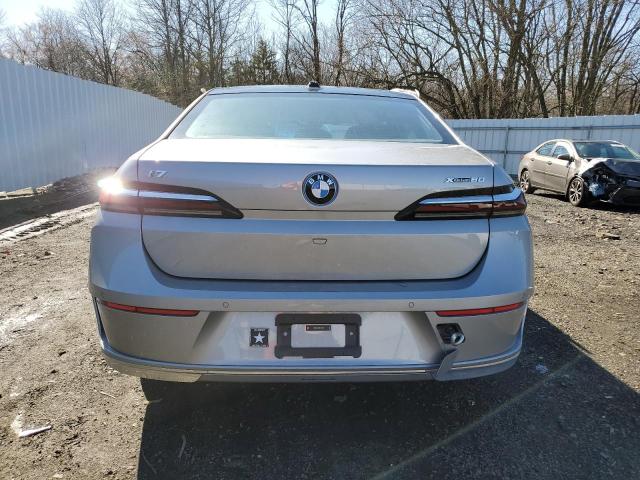 WBY53EJ06RCT12598 - 2024 BMW I7 XDRIVE60 SILVER photo 6