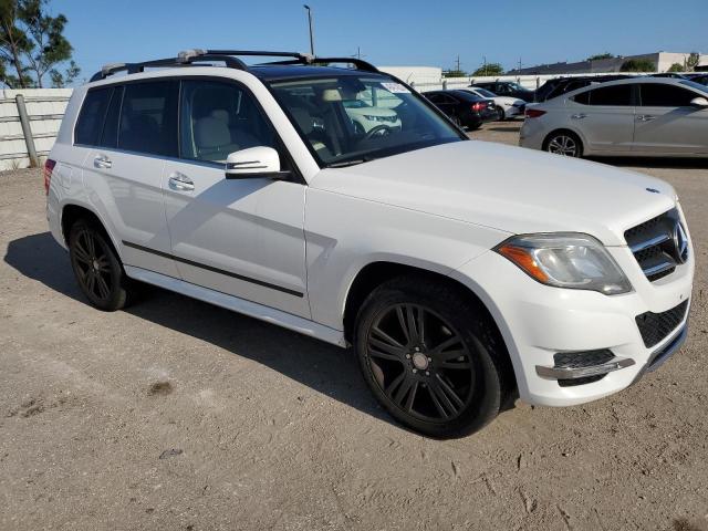 WDCGG0EB7EG255791 - 2014 MERCEDES-BENZ GLK 250 BLUETEC WHITE photo 4