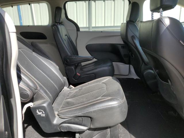 2C4RC1BG9HR733650 - 2017 CHRYSLER PACIFICA TOURING L GRAY photo 11