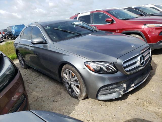 W1KZF6JBXLA800513 - 2020 MERCEDES-BENZ E 450 4MATIC GRAY photo 4