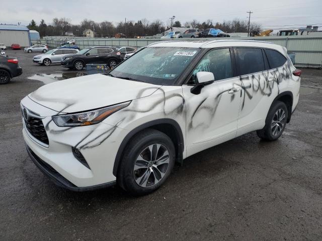 5TDHZRBH9LS502636 - 2020 TOYOTA HIGHLANDER XLE 白色 照片 1