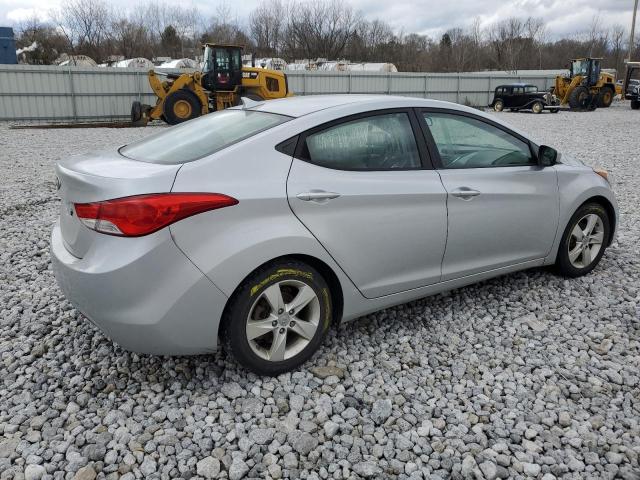 5NPDH4AE0CH062758 - 2012 HYUNDAI ELANTRA GLS SILVER photo 3