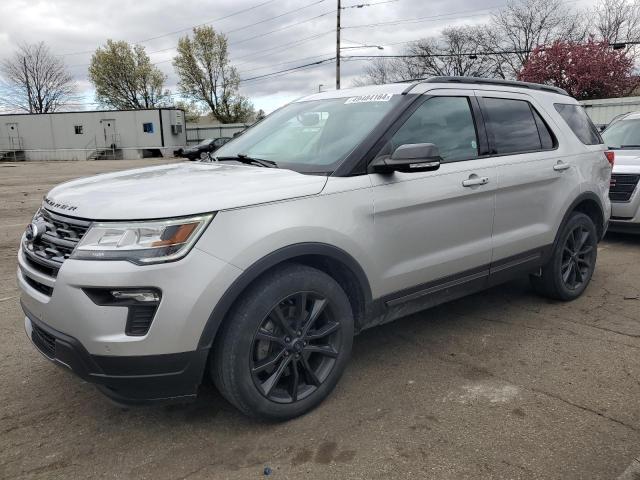 1FM5K8D85KGA59419 - 2019 FORD EXPLORER XLT SILVER photo 1