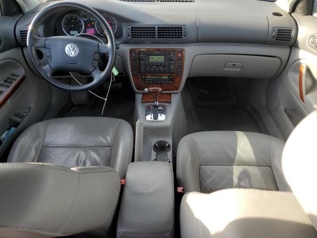 WVWRH63B64P153379 - 2004 VOLKSWAGEN PASSAT GLX ნაცრისფერი ფოტო 8