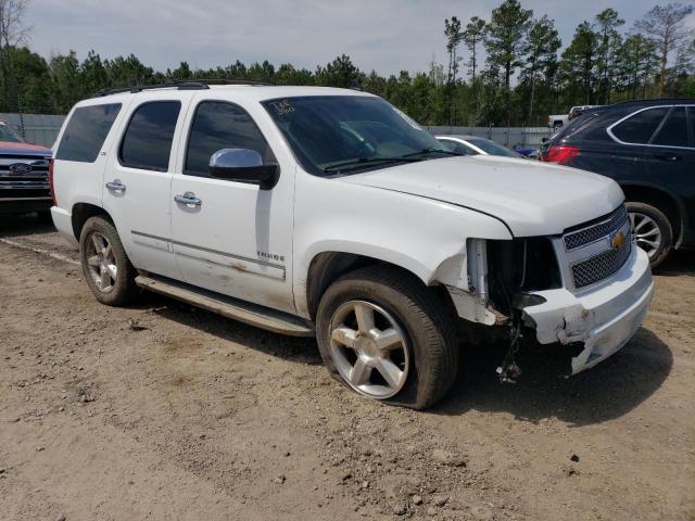 1GNSKCE05ER106970 - 2014 CHEVROLET TAHOE K1500 LTZ WHITE photo 4