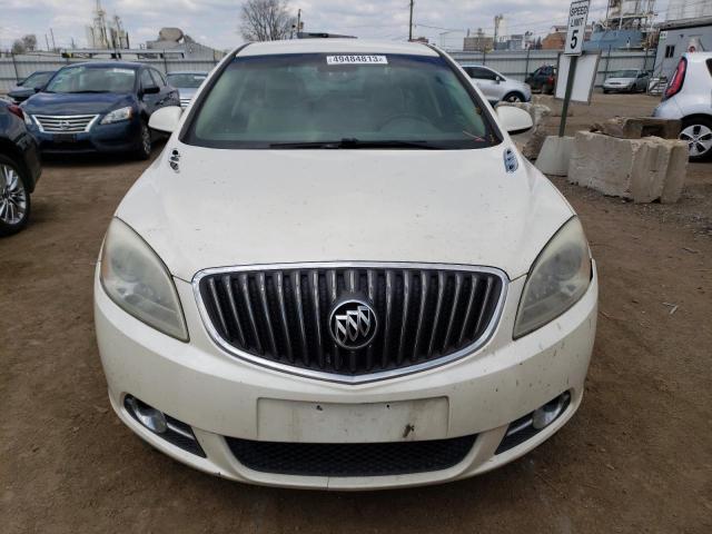 1G4PS5SK9C4137709 - 2012 BUICK VERANO WHITE photo 5