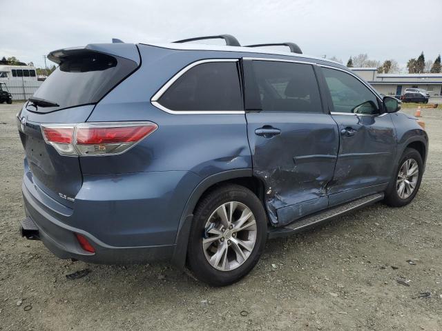 5TDJKRFH8FS181757 - 2015 TOYOTA HIGHLANDER XLE 蓝色 照片 3