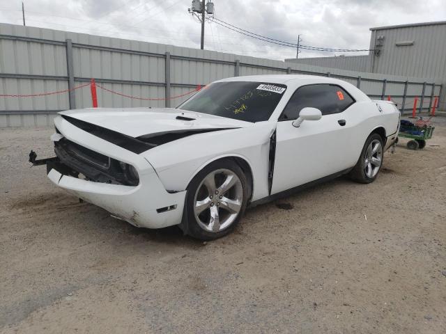 2C3CDYAGXEH111822 - 2014 DODGE CHALLENGER SXT WHITE photo 1