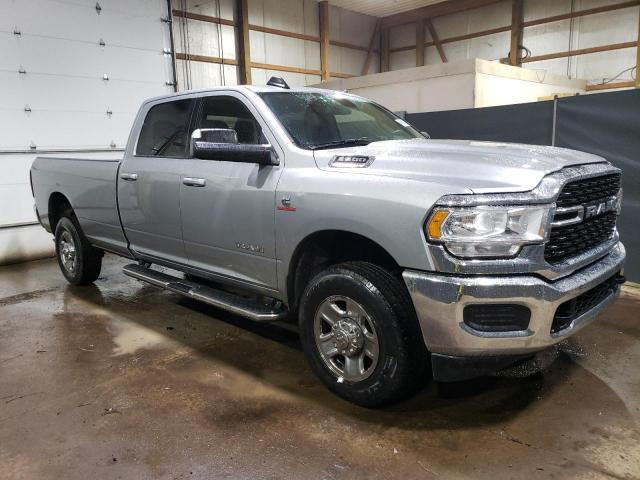 3C6UR5JLXNG345026 - 2022 RAM 2500 BIG HORN/LONE STAR SILVER photo 4