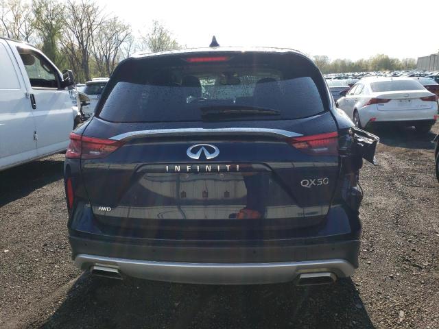 3PCAJ5M31LF111195 - 2020 INFINITI QX50 PURE BLUE photo 6