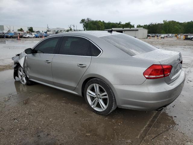 1VWBT7A34EC071626 - 2014 VOLKSWAGEN PASSAT SE SILVER photo 2