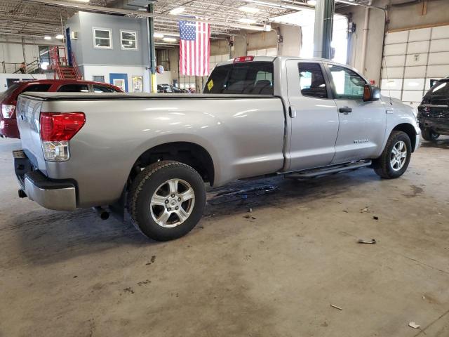 5TFCY5F16CX013897 - 2012 TOYOTA TUNDRA DOUBLE CAB SR5 SILVER photo 3