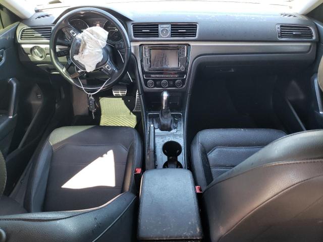 1VWDT7A34HC060459 - 2017 VOLKSWAGEN PASSAT R-LINE Grafit foto 8