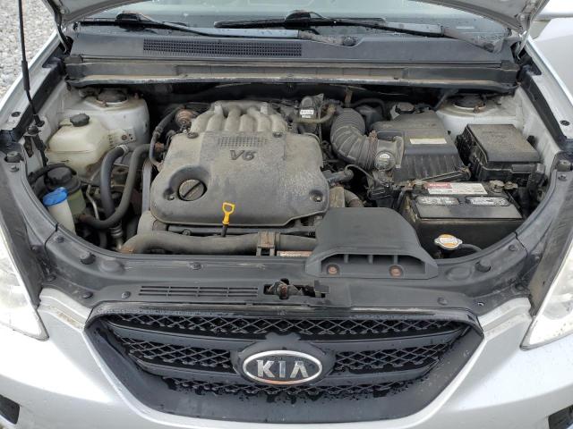 KNAFG526887205814 - 2008 KIA RONDO LX SILVER photo 12