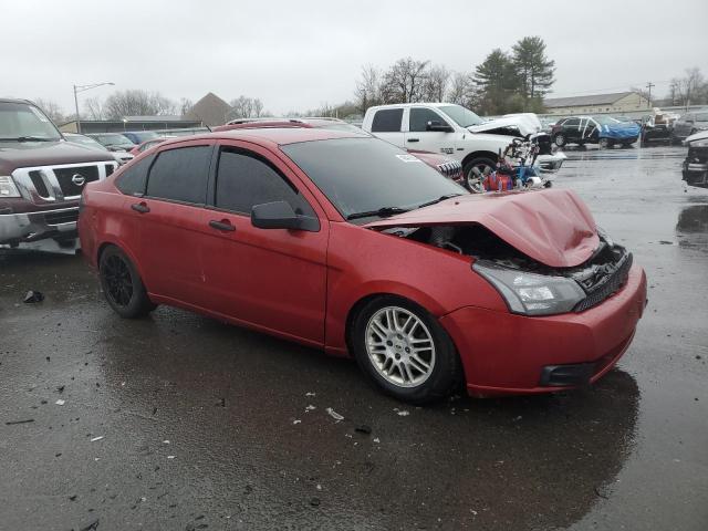 1FAHP3FN6AW214868 - 2010 FORD FOCUS SE RED photo 4