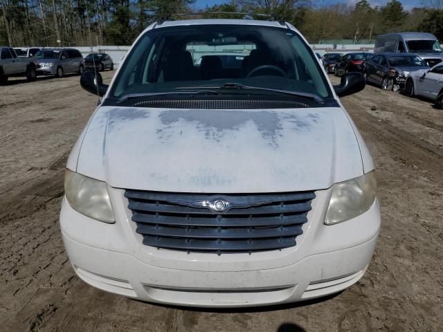 1C4GP45R95B319885 - 2005 CHRYSLER TOWN & COU 白色 照片 5