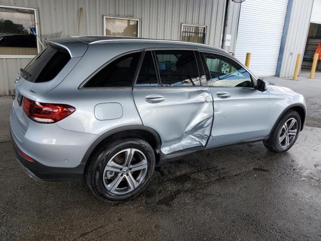 W1N0G8EB7NG057923 - 2022 MERCEDES-BENZ GLC 300 4MATIC SILVER photo 3