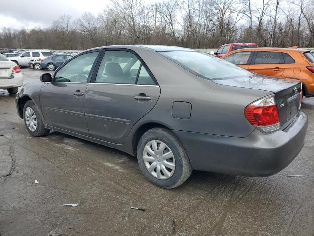 4T1BE30K35U516183 - 2005 TOYOTA CAMRY LE GRAY photo 2