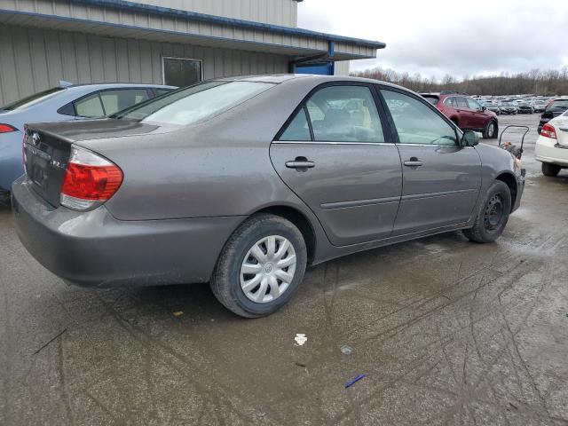 4T1BE30K35U516183 - 2005 TOYOTA CAMRY LE GRAY photo 3