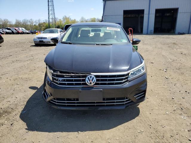 1VWAA7A36JC038056 - 2018 VOLKSWAGEN PASSAT S BLACK photo 5