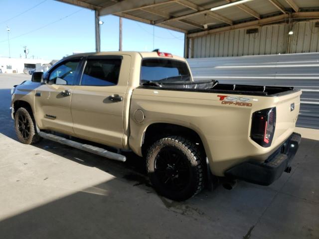 5TFEY5F10LX259496 - 2020 TOYOTA TUNDRA CREWMAX SR5 TAN photo 2