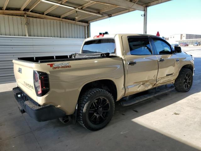 5TFEY5F10LX259496 - 2020 TOYOTA TUNDRA CREWMAX SR5 TAN photo 3