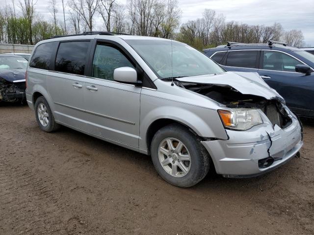 2A4RR5D13AR315647 - 2010 CHRYSLER TOWN & COU TOURING ვერცხლისფერი ფოტო 4