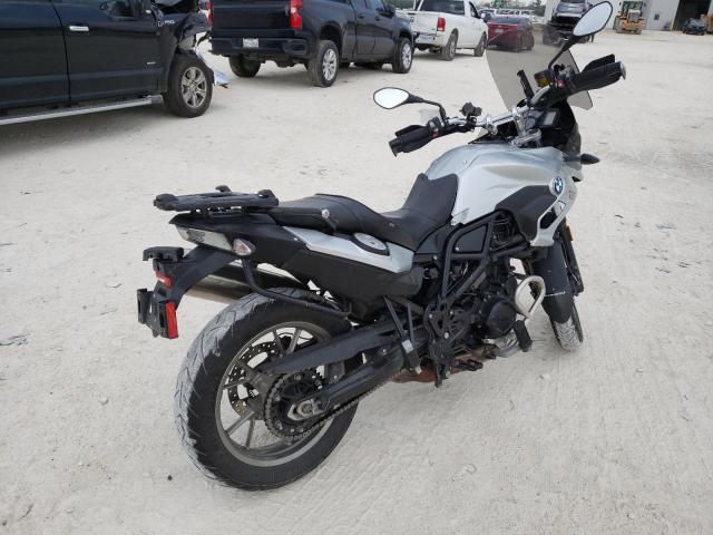 WB10B1101DZF85090 - 2013 BMW F700 GS SILVER photo 4