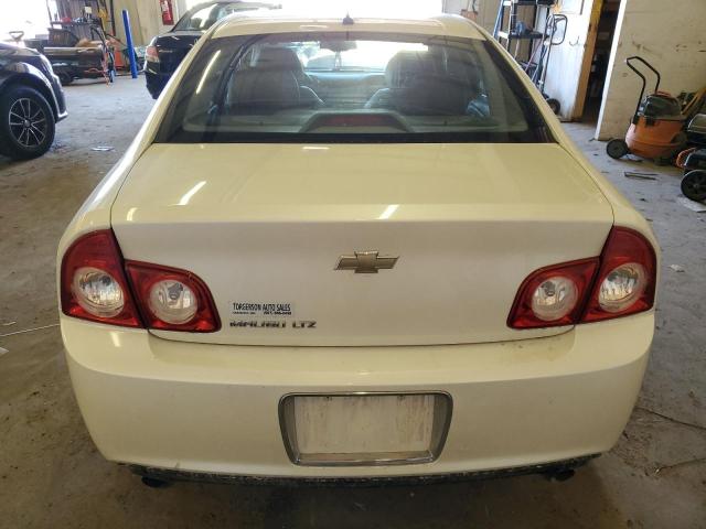 1G1ZE5E75BF102639 - 2011 CHEVROLET MALIBU LTZ თეთრი ფოტო 6