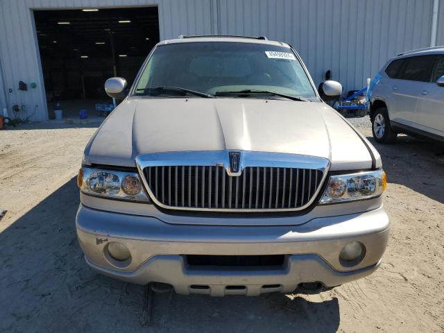 5LMFU28R11LJ15941 - 2001 LINCOLN NAVIGATOR ოქროსფერი ფოტო 5