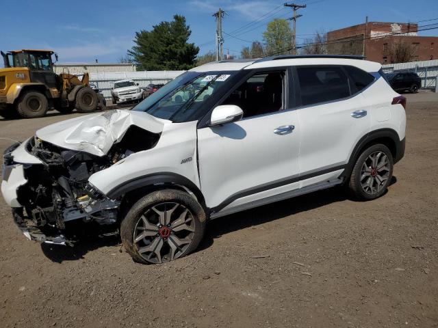 KNDETCA25N7275859 - 2022 KIA SELTOS SX WHITE photo 1