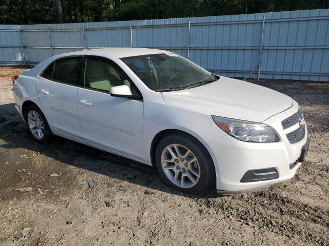 1G11D5SR9DF169303 - 2013 CHEVROLET MALIBU 1LT WHITE photo 4