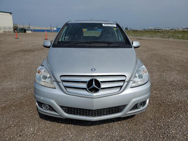 WDDFH3DB4BJ700817 - 2011 MERCEDES-BENZ B200 SILVER photo 5