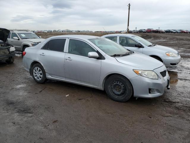 2T1BU4EE4AC354913 - 2010 TOYOTA COROLLA BASE SILVER photo 4