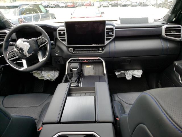 5TFNA5AB7NX016582 - 2022 TOYOTA TUNDRA CREWMAX PLATINUM Silber Foto 8