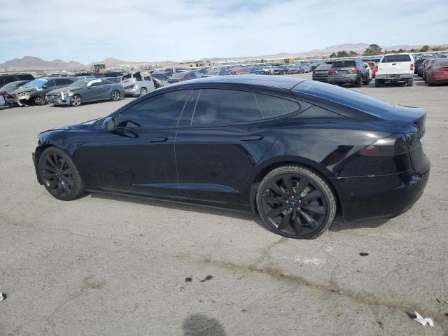 5YJSA1E15HF198312 - 2017 TESLA MODEL S შავი ფოტო 2