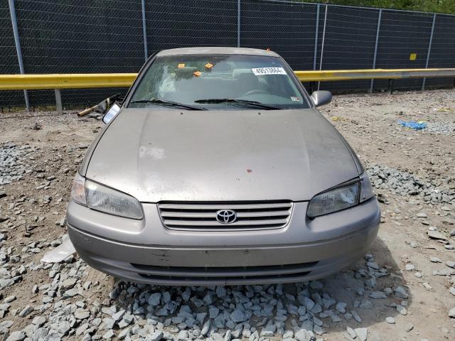 4T1BF22KXVU005817 - 1997 TOYOTA CAMRY CE SILVER photo 5