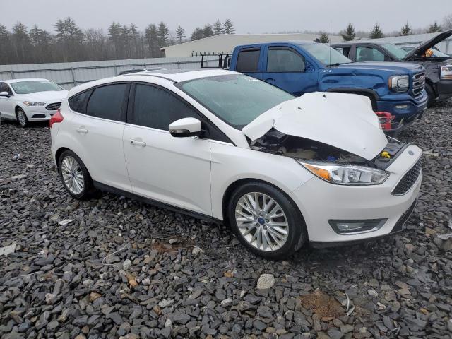 1FADP3N20GL299433 - 2016 FORD FOCUS TITANIUM WHITE photo 4