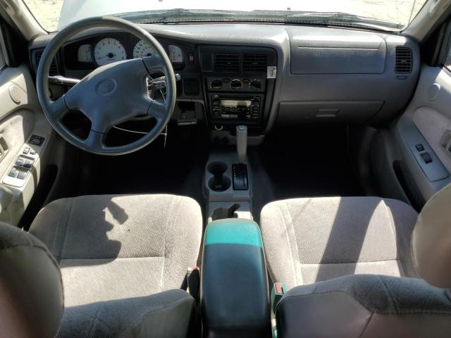 5TEGN92N12Z022296 - 2002 TOYOTA TACOMA DOUBLE CAB PRERUNNER SILVER photo 8