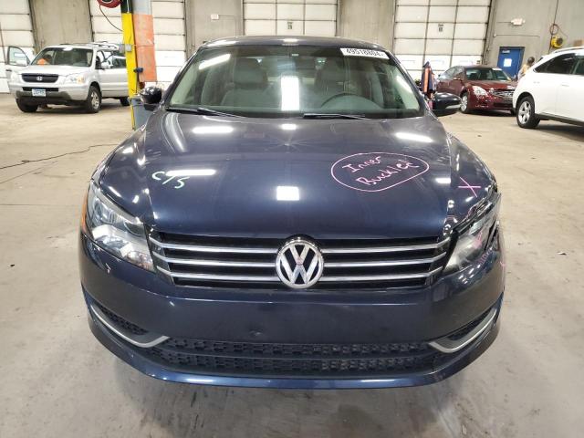 1VWBS7A37EC069372 - 2014 VOLKSWAGEN PASSAT SE BLUE photo 5