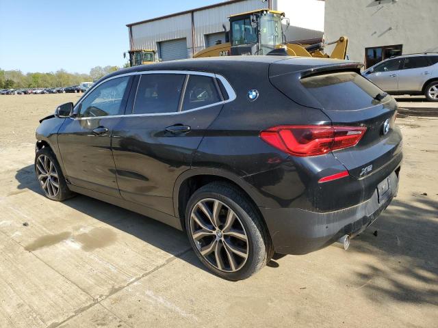 WBXYJ1C06L5N92421 - 2020 BMW X2 XDRIVE28I BLACK photo 2