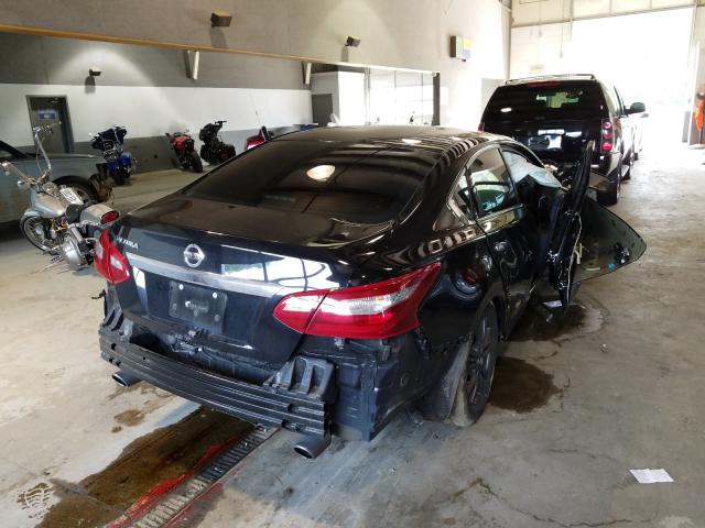 1N4AL3AP9JC123715 - 2018 NISSAN ALTIMA 2.5 BLACK photo 4