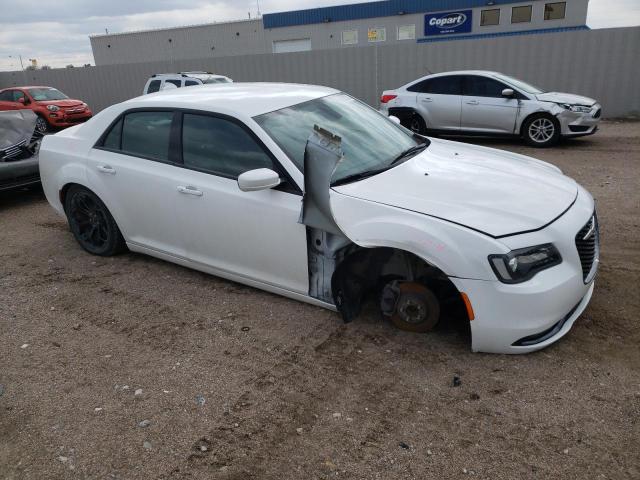 2C3CCABGXKH515661 - 2019 CHRYSLER 300 S WHITE photo 4