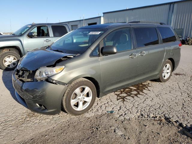 5TDKK3DC8DS387117 - 2013 TOYOTA SIENNA LE GREEN photo 1