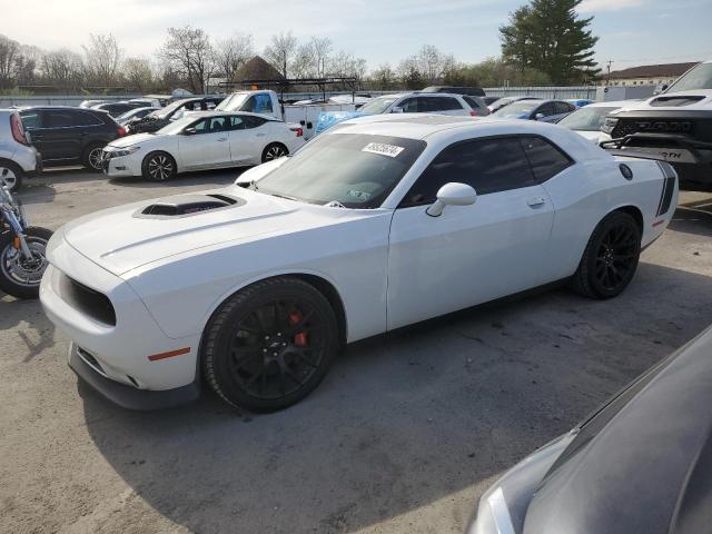 2C3CDZFJ0JH251804 - 2018 DODGE CHALLENGER R/T 392 WHITE photo 1