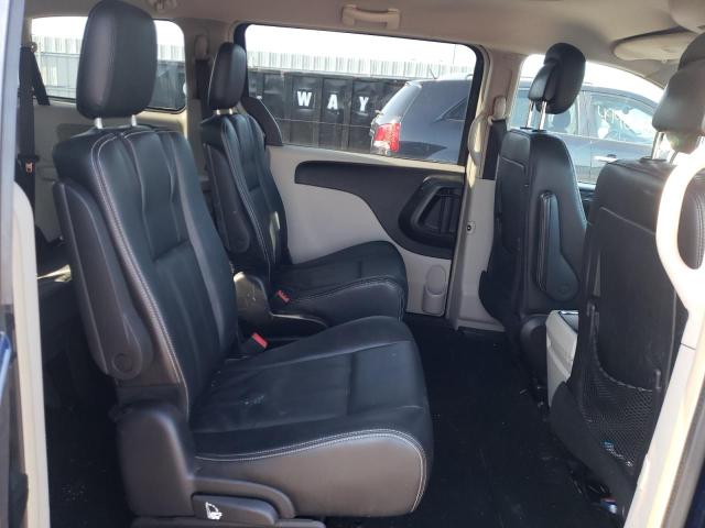 2C4RC1BG6GR173651 - 2016 CHRYSLER TOWN & COU TOURING BLUE photo 11