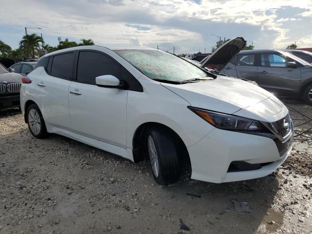 1N4AZ1BVXNC554585 - 2022 NISSAN LEAF S WHITE photo 4