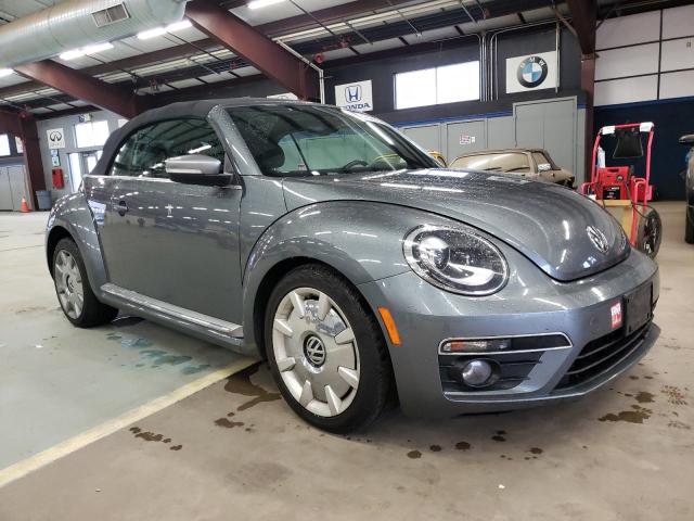 3VW5L7AT2EM817468 - 2014 VOLKSWAGEN BEETLE SILVER photo 4